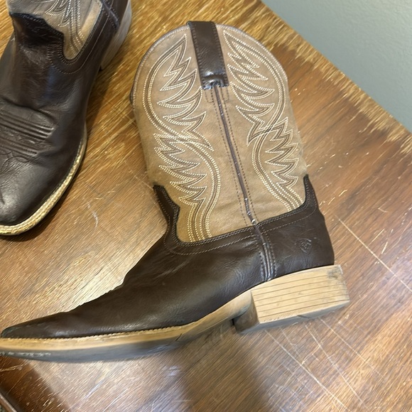 Ariat Worn youth boots - Picture 2 of 4